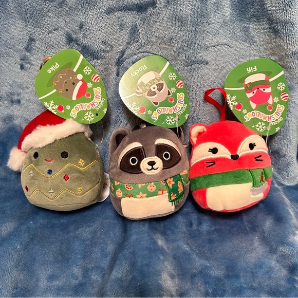 SQUISHMALLOWS bundle of 3 ornaments - Picture 1 of 4